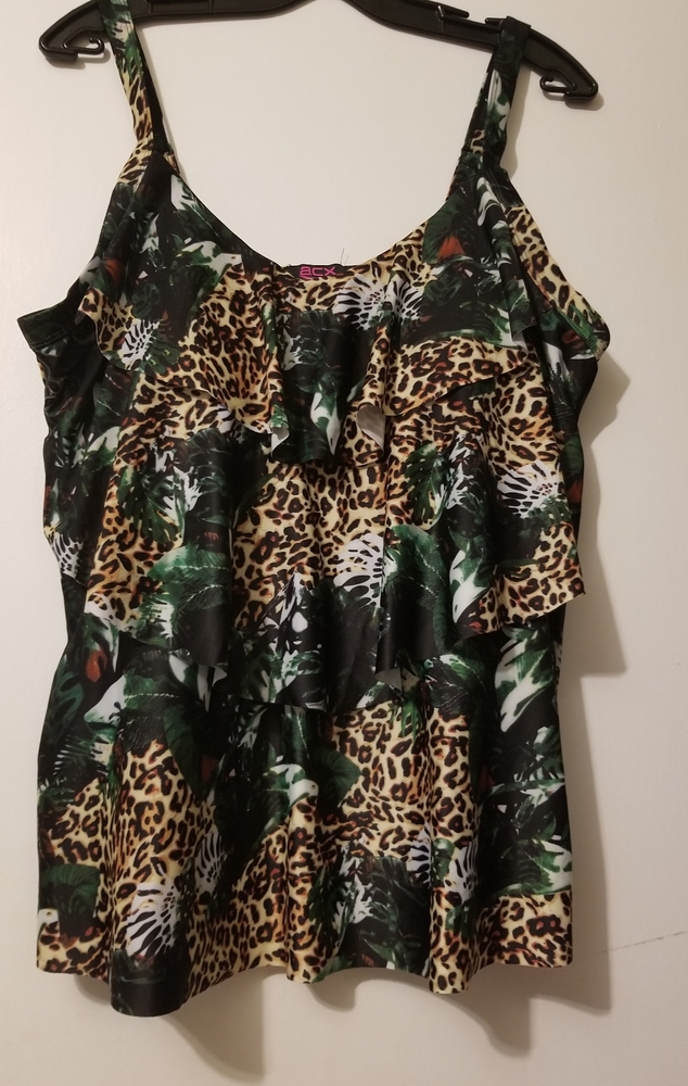 SIZE 1X TANKINI TOP